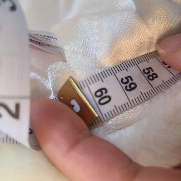 Vintage Reflections faux Ivory Fur Short Brim Quilting Hat Retro WOMEN Rose Pin - Picture 16 of 16